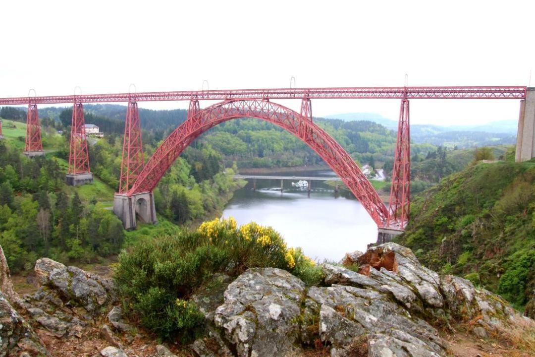 Relais Du Lac De La Truyere Anglards de Saint Flour Eksteriør bilde